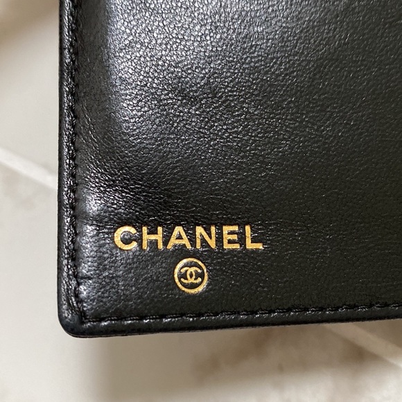 Authentic Chanel Classic Caviar Leather Black Wallet - Picture 12 of 14